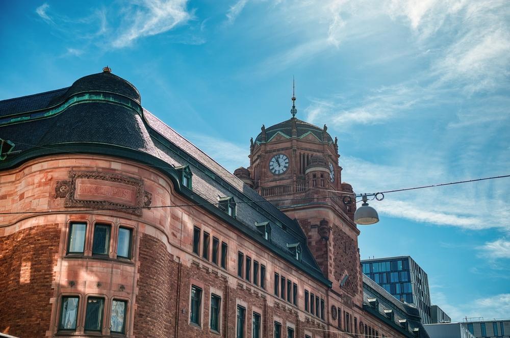 Gammal fastighet i Stockholm